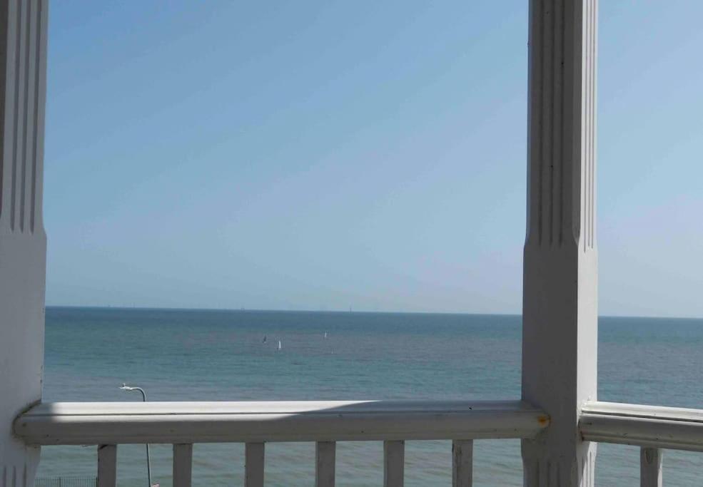 Amazing Sea Views And Much More…. Apartman Broadstairs Kültér fotó